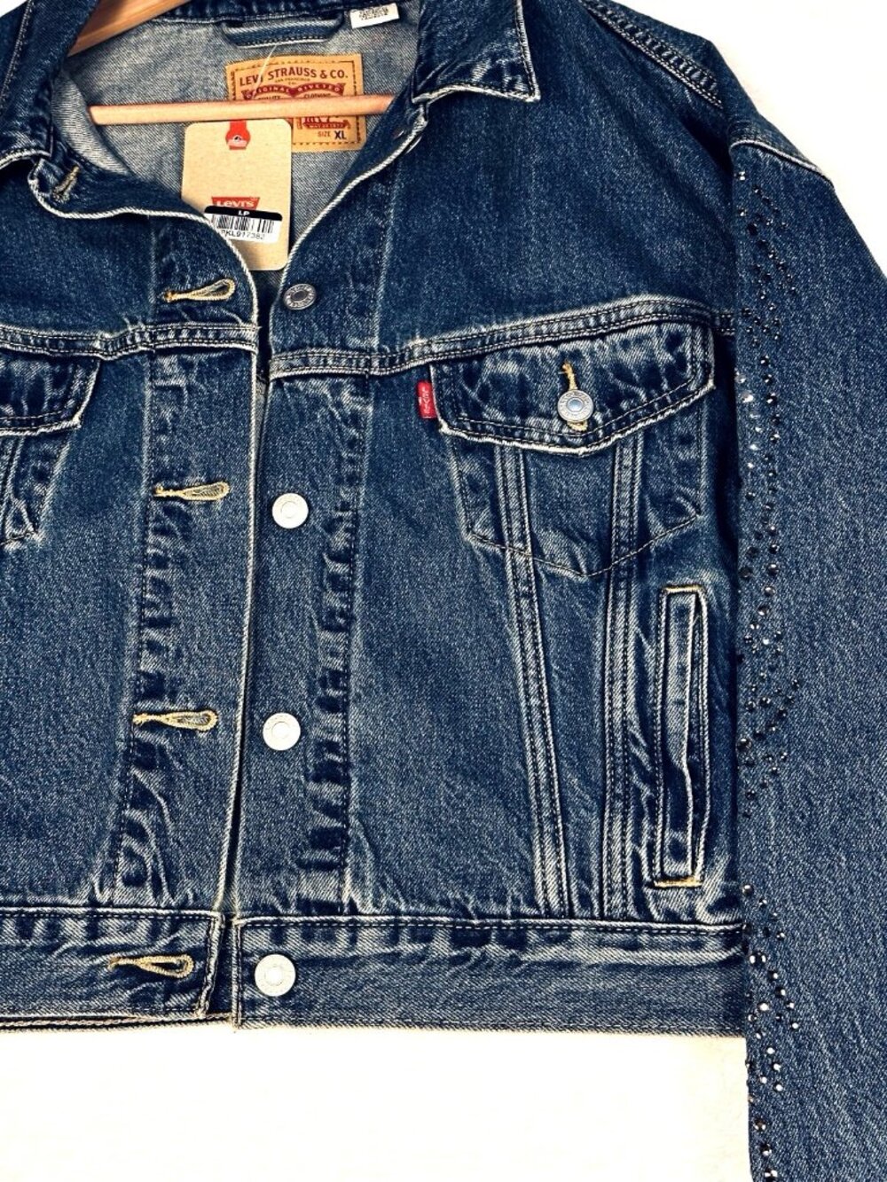 Levi's 90's Trucker Jacket Sz XL Shrunken Rhinestone Denim Jacket D.Wash Western - Picture 5 of 12